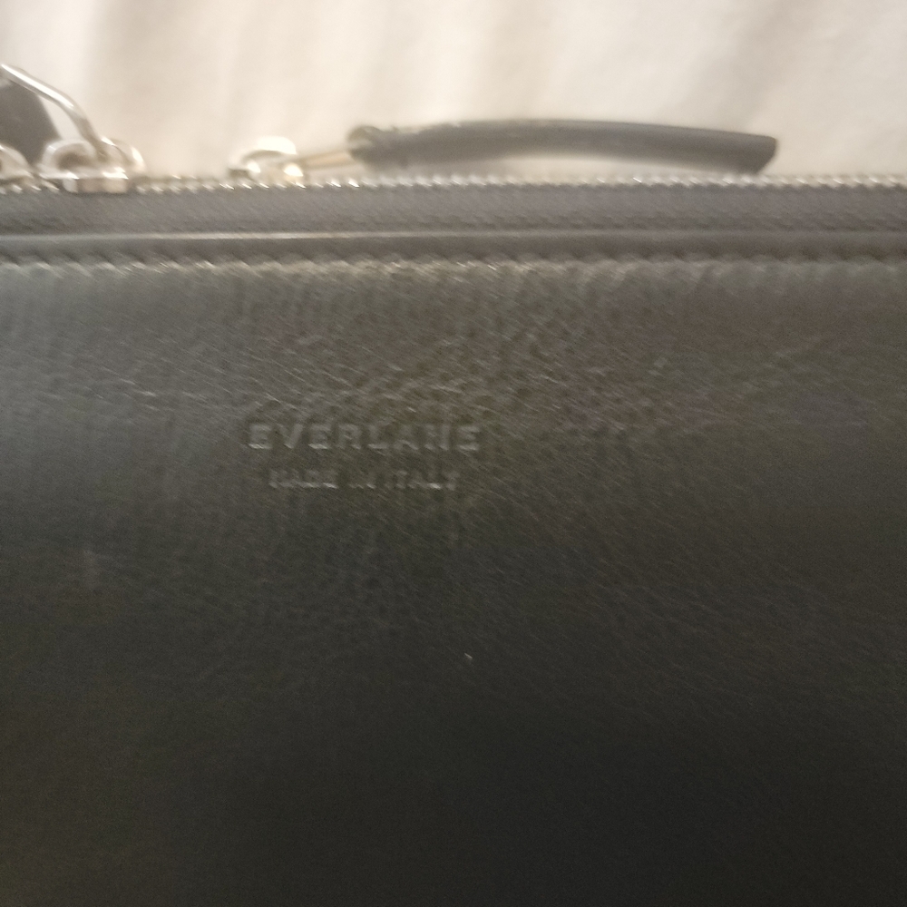 Everlane Black Leather Crossbody - Picture 15 of 15